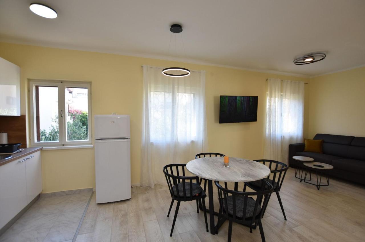 Apartment Ruzica Primošten Εξωτερικό φωτογραφία